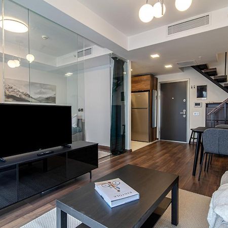 Sleek Residence Flat With Great Location In Sisli Istanbul Exterior photo
