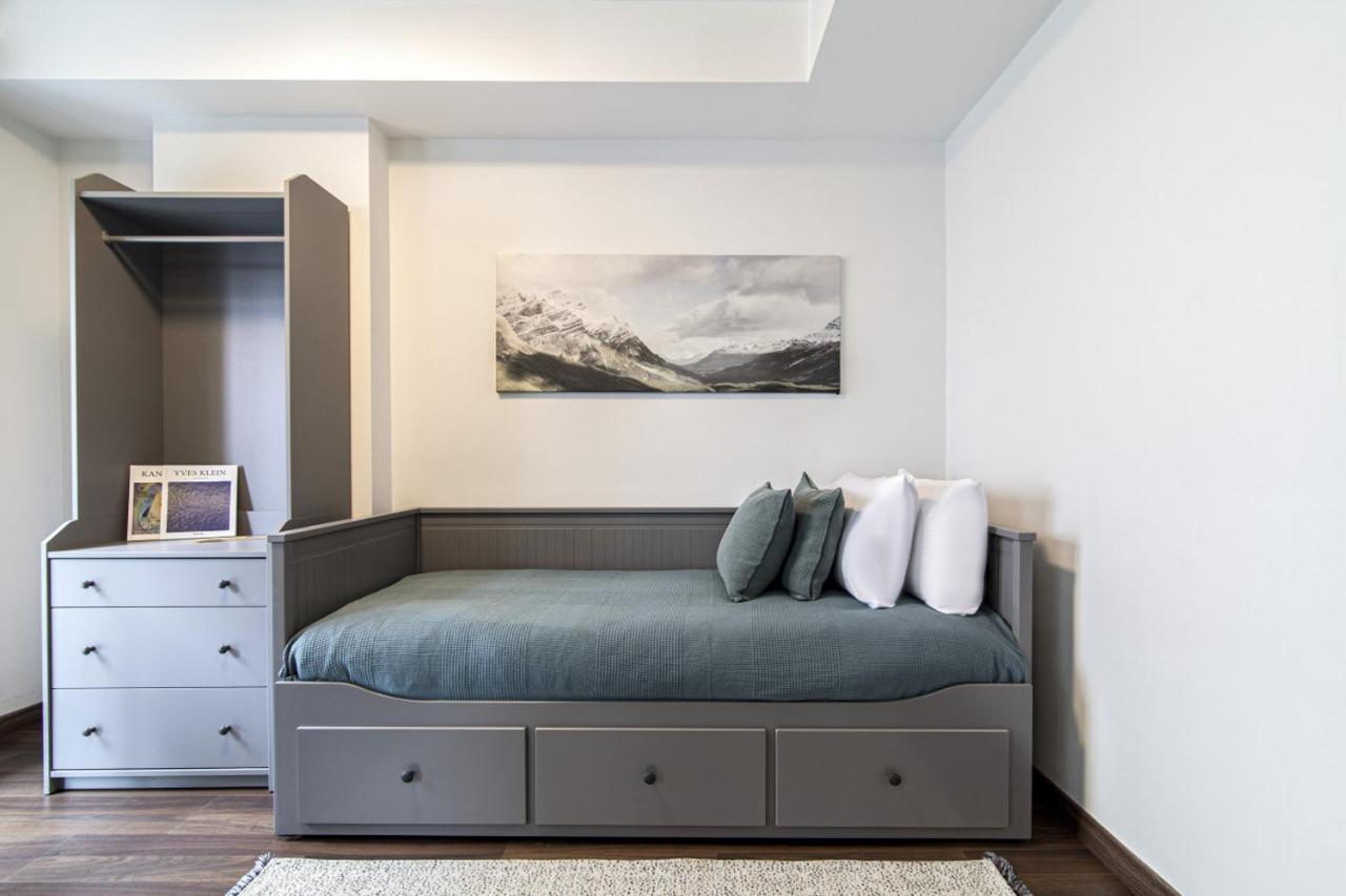 Sleek Residence Flat With Great Location In Sisli Istanbul Exterior photo
