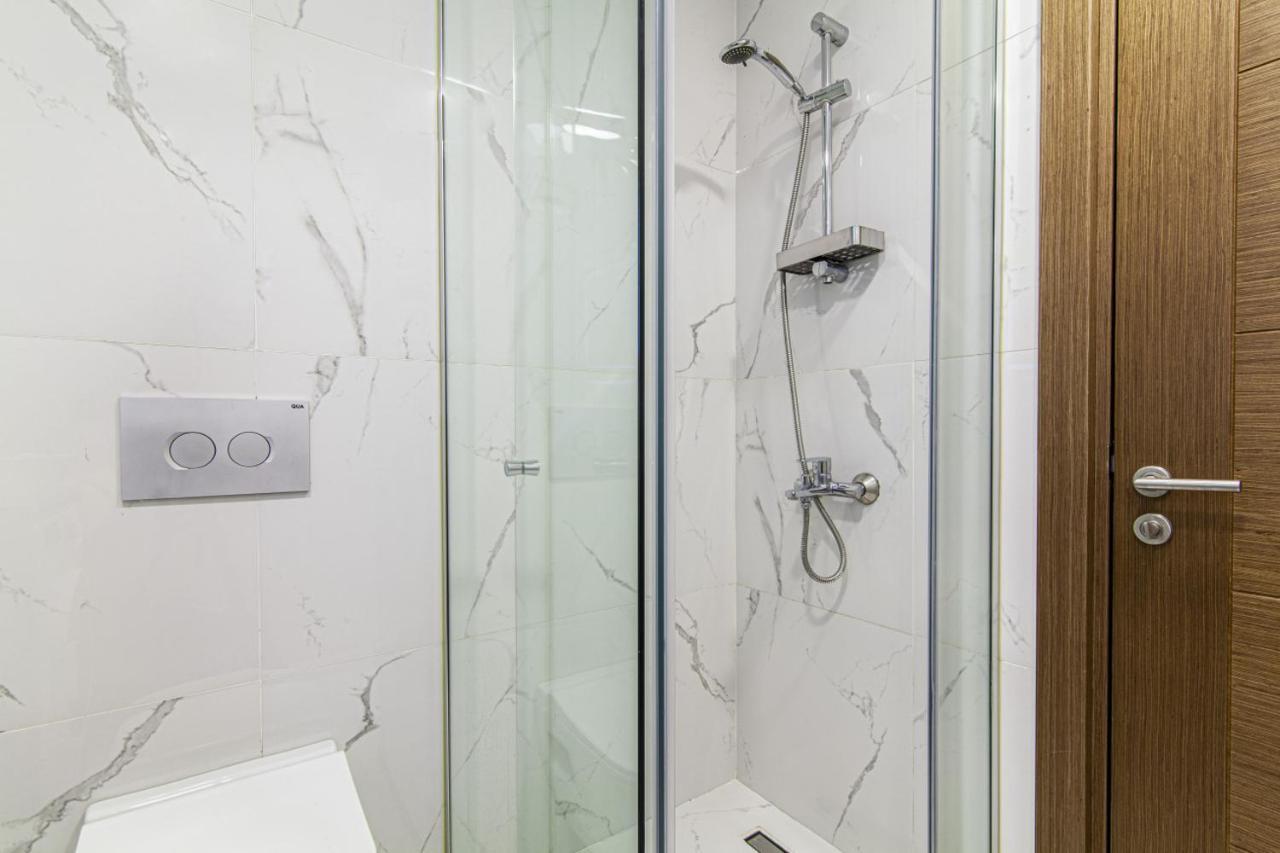 Sleek Residence Flat With Great Location In Sisli Istanbul Exterior photo